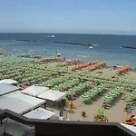 Leonardo Da Vinci 3* Pesaro