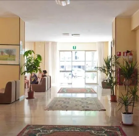 Leonardo Da Vinci Hotell Pesaro