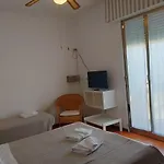Leonardo Da Vinci Hotel 3*
