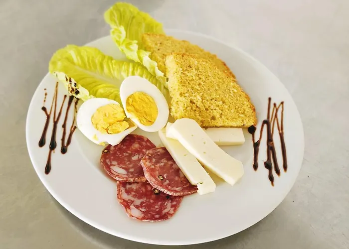 Ξενοδοχείο Leonardo Da Vinci Πέζαρο