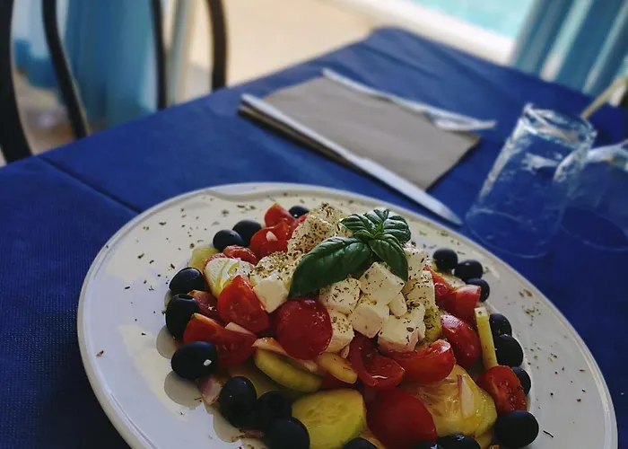 Leonardo Da Vinci 3* Πέζαρο