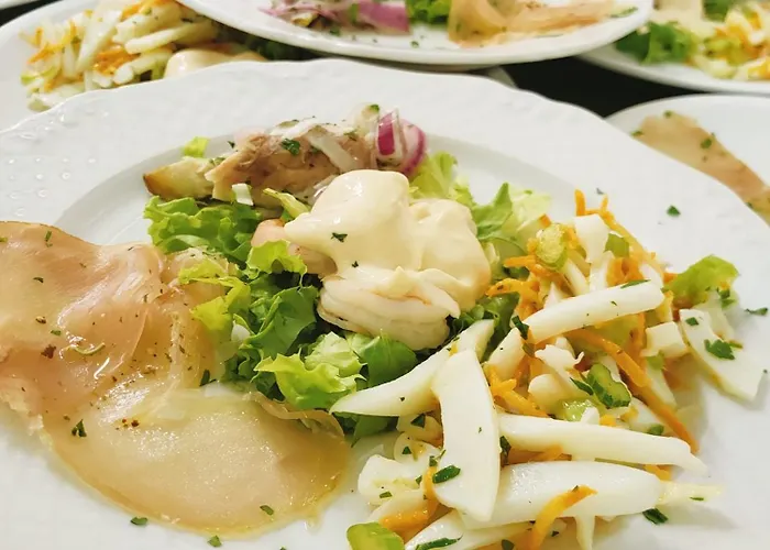 Leonardo Da Vinci 3* Πέζαρο